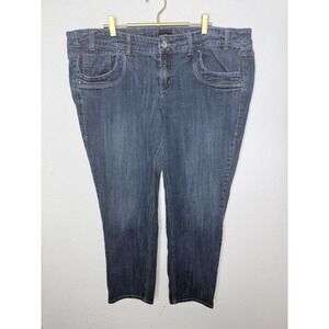 Z Cavaricci Denim Jeans Womens 22 Blue Med Wash Tapered Straight Plus Size